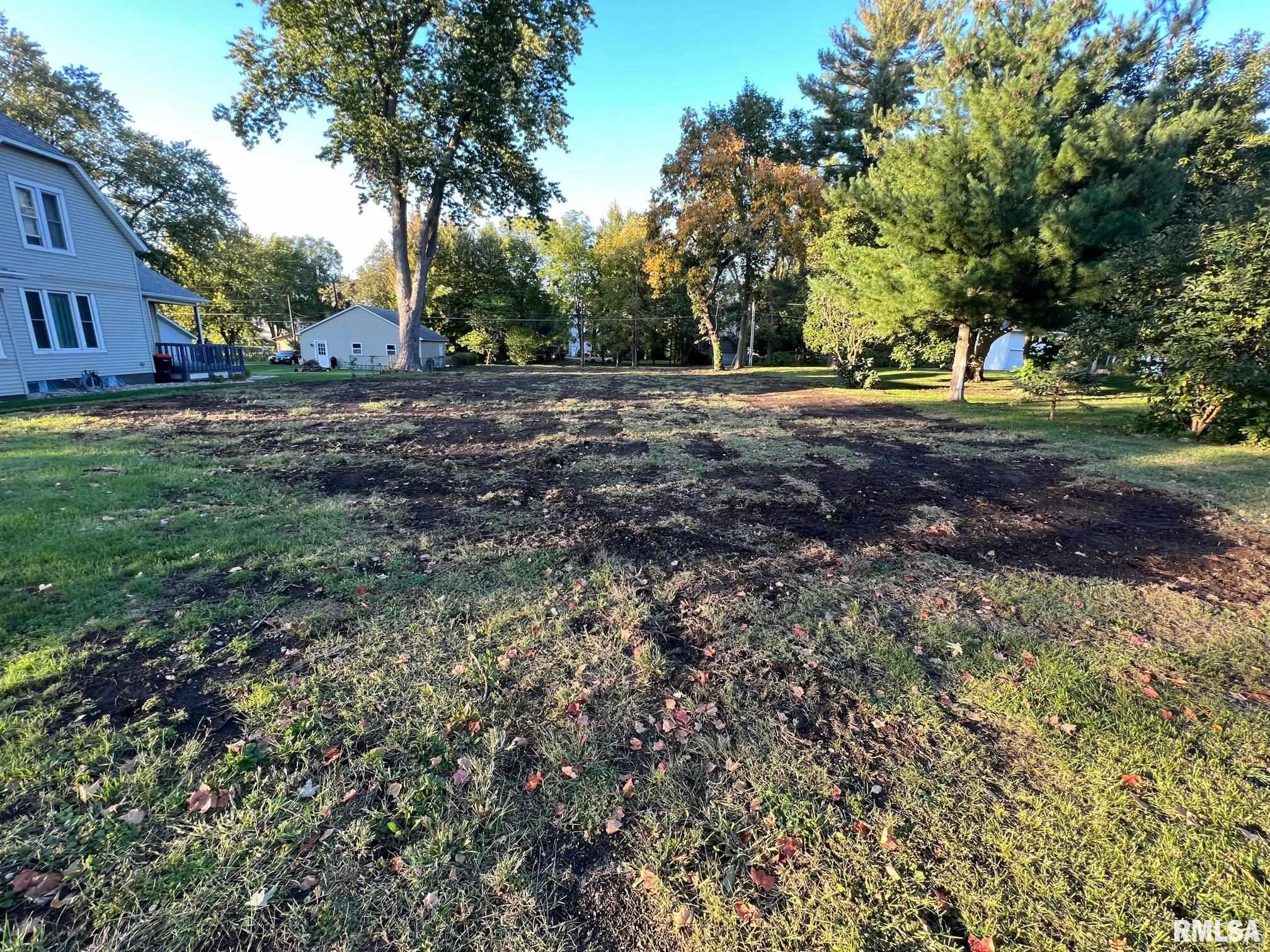 204 9TH Street  Lincoln IL 62656