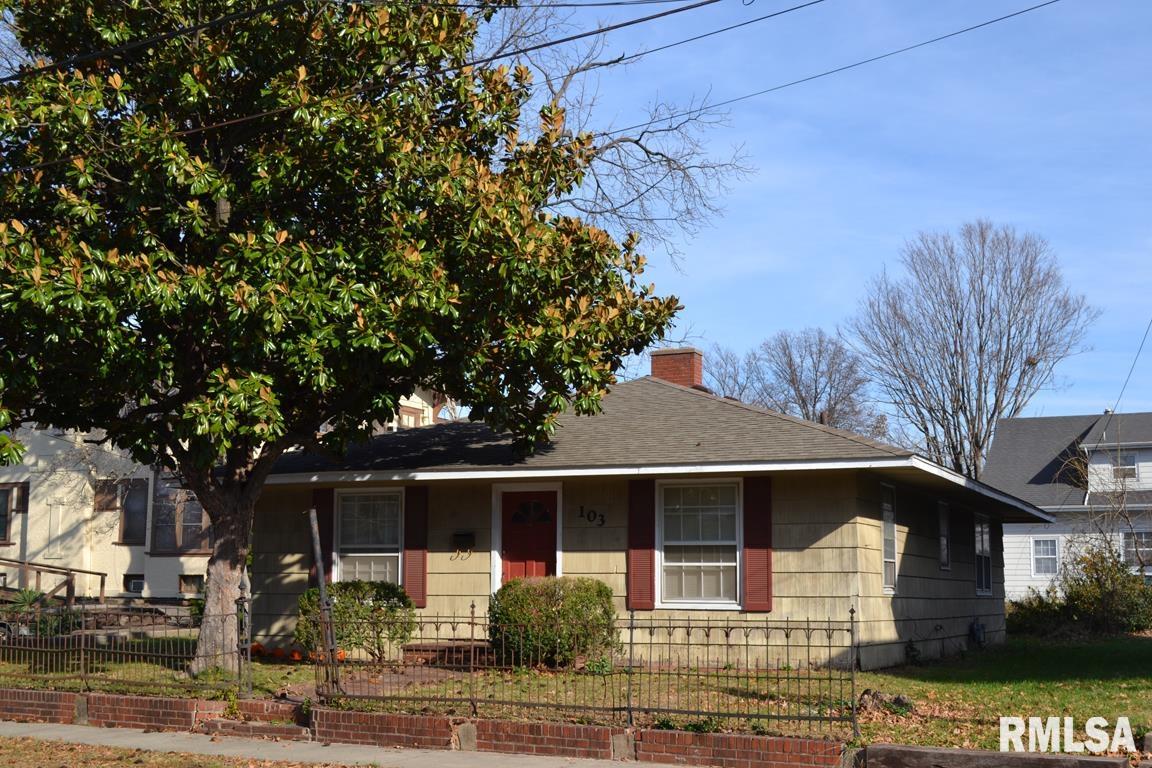 405 ASH Street  Carbondale IL 61901