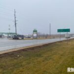 615 6TH Avenue  De Witt IA 52742