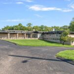 1440 WALNUT Street  Jacksonville IL 62650
