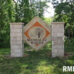2631 Woods Edge Drive  Peoria IL 61614