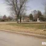 36 & 37 DELLA Street  Benton IL 62812