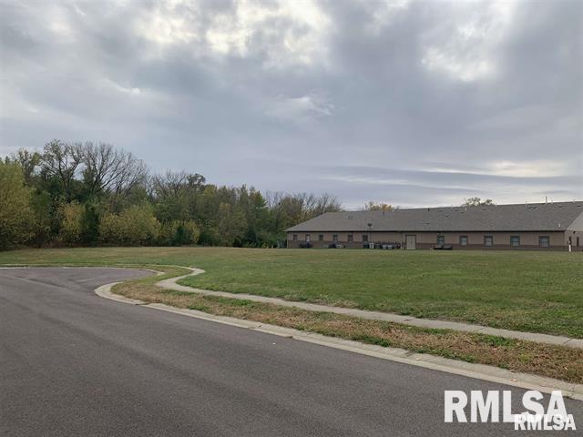 2901 Montaluma Court  Springfield IL 62704
