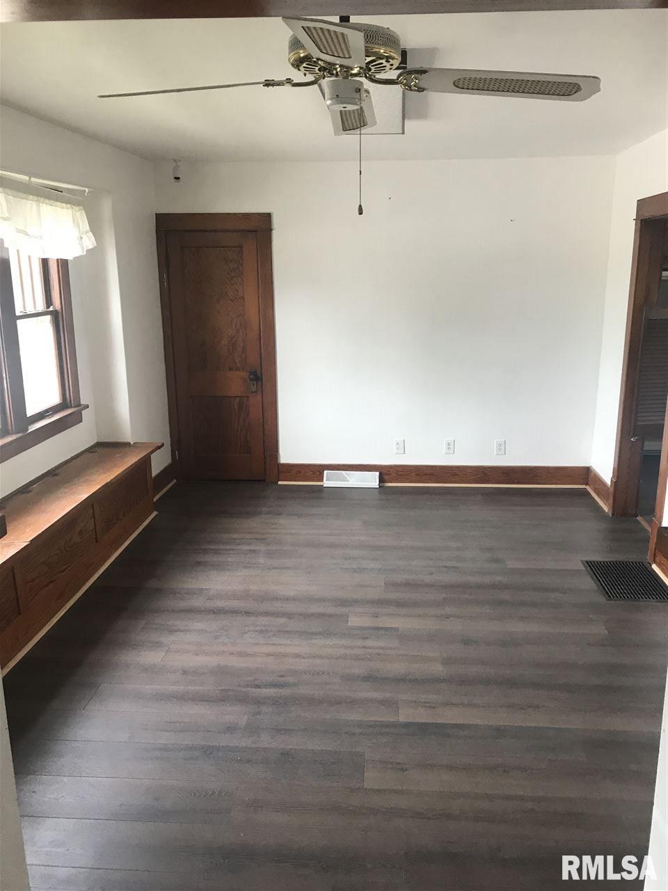 2316 CAMANCHE Avenue  Clinton IA 52732