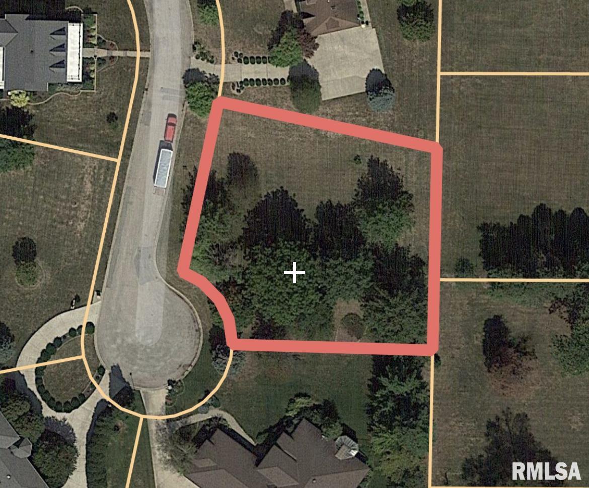 4 HAMPTON Court  Galesburg IL 61401