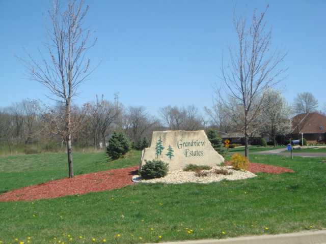 Lot 7 GRANDVIEW Court  Pekin IL 61554