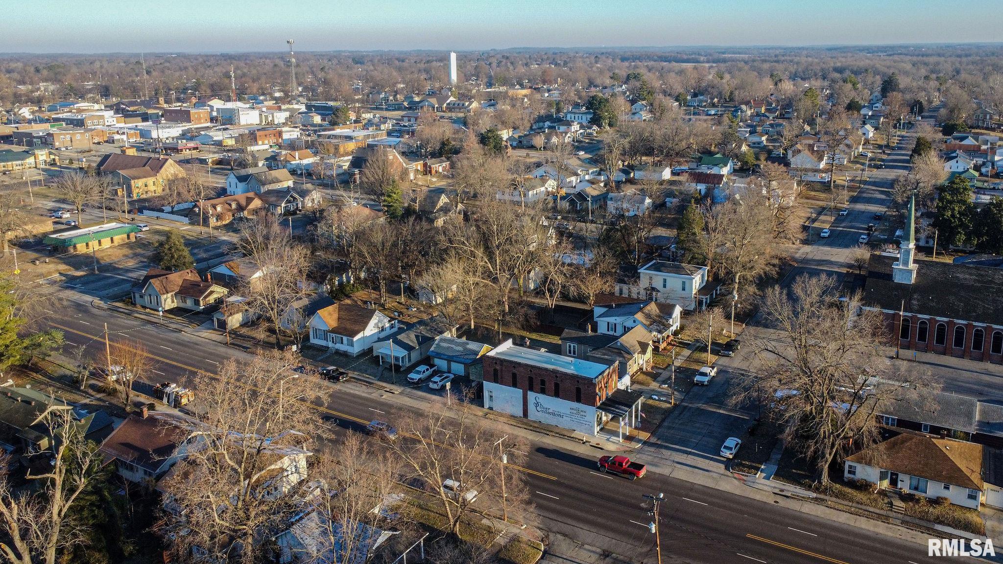 215 5TH Street  Metropolis IL 62960