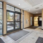 615 VALLEY VIEW Drive  Moline IL 61265
