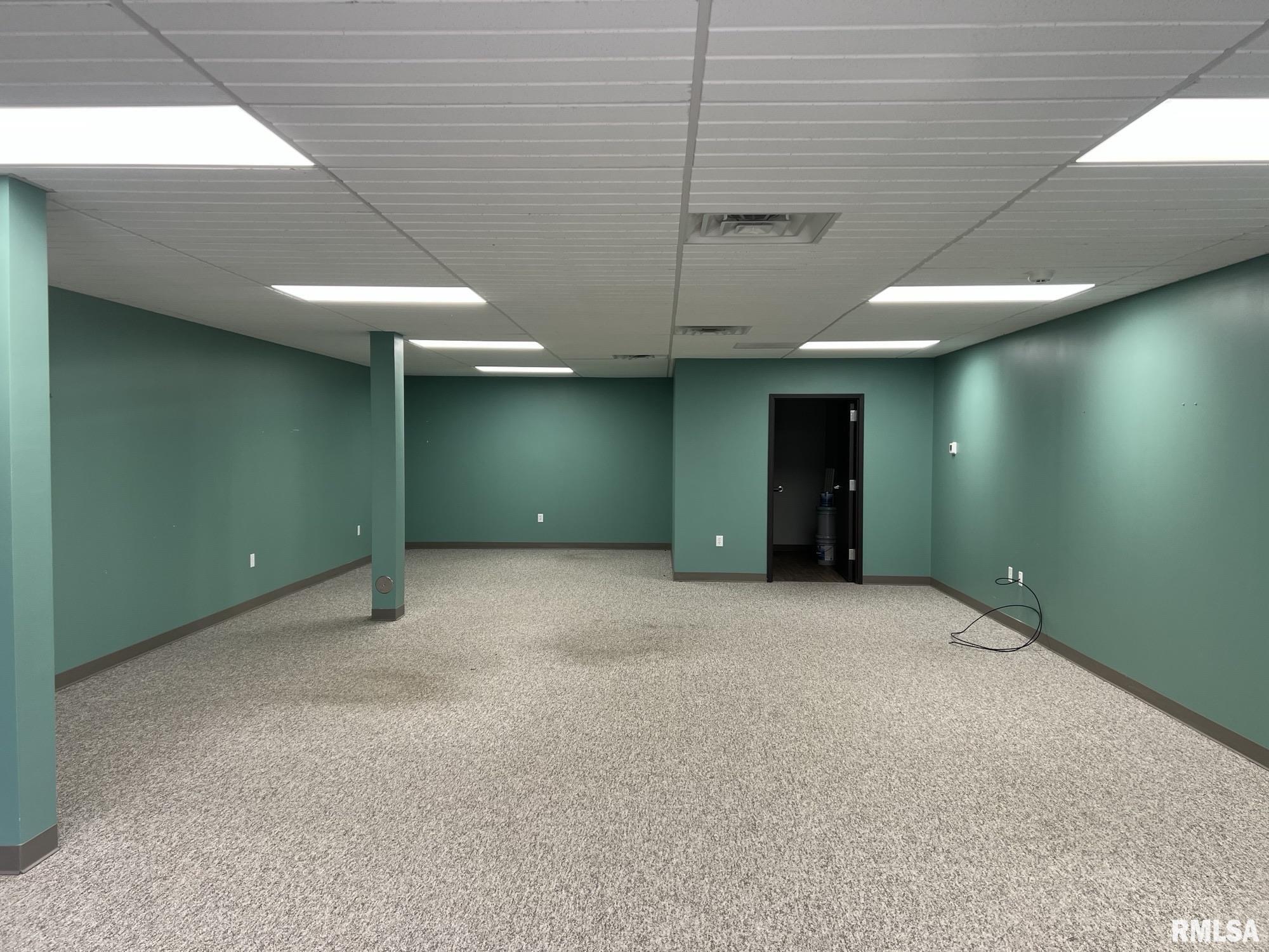 5123 MIDDLE Road 110 & 120 Bettendorf IA 52722