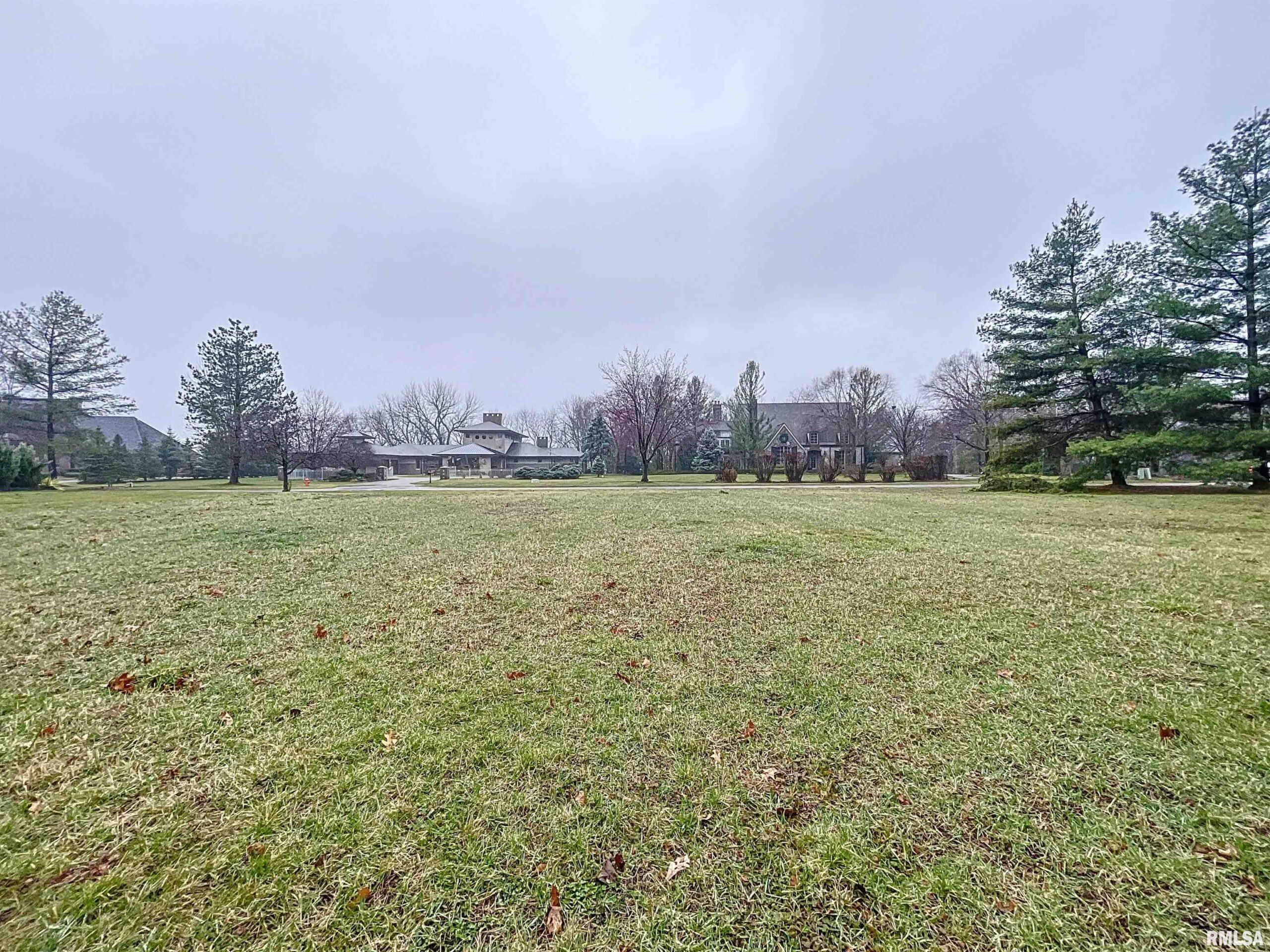 10 ORCHARD HILL Boulevard  Moline IL 61265
