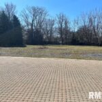 243 12TH Avenue  Moline IL 61265