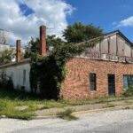 118 1ST Street  Girard IL 62640