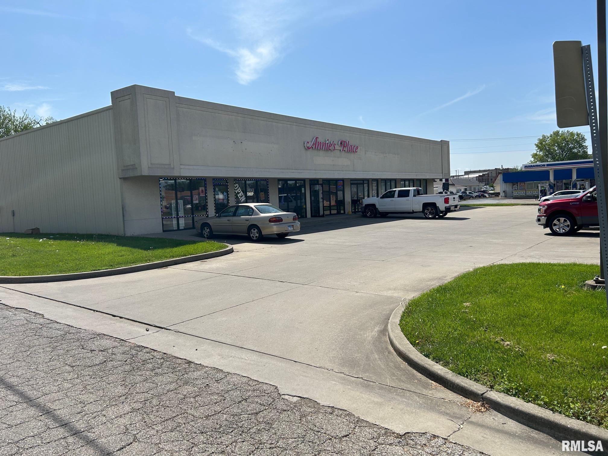 115 PARK Street  Taylorville IL 62568