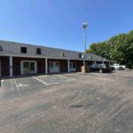 2001 WILLOW KNOLLS Drive 205 Peoria IL 61614