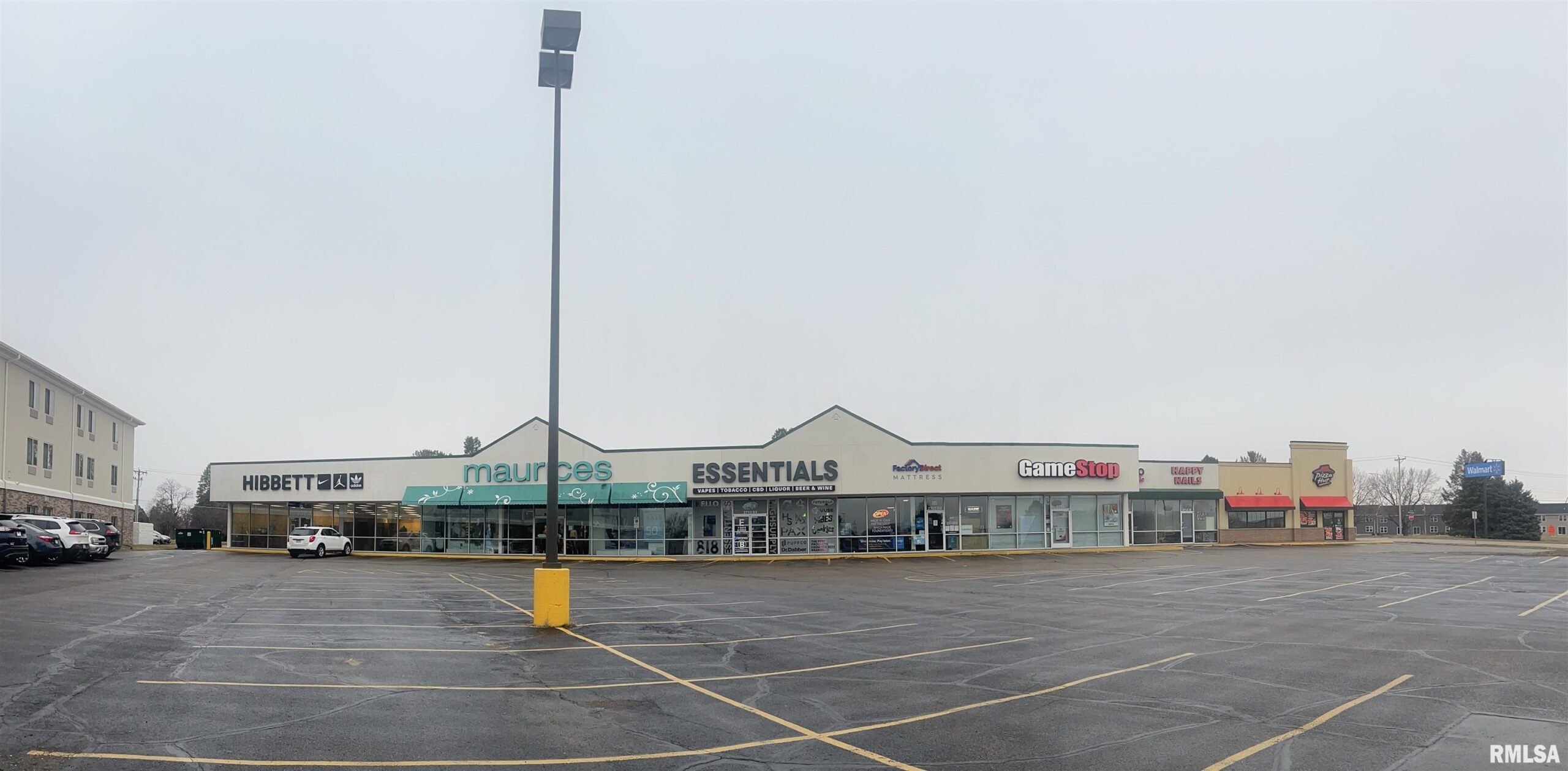 2712 25TH Street  Clinton IA 52732
