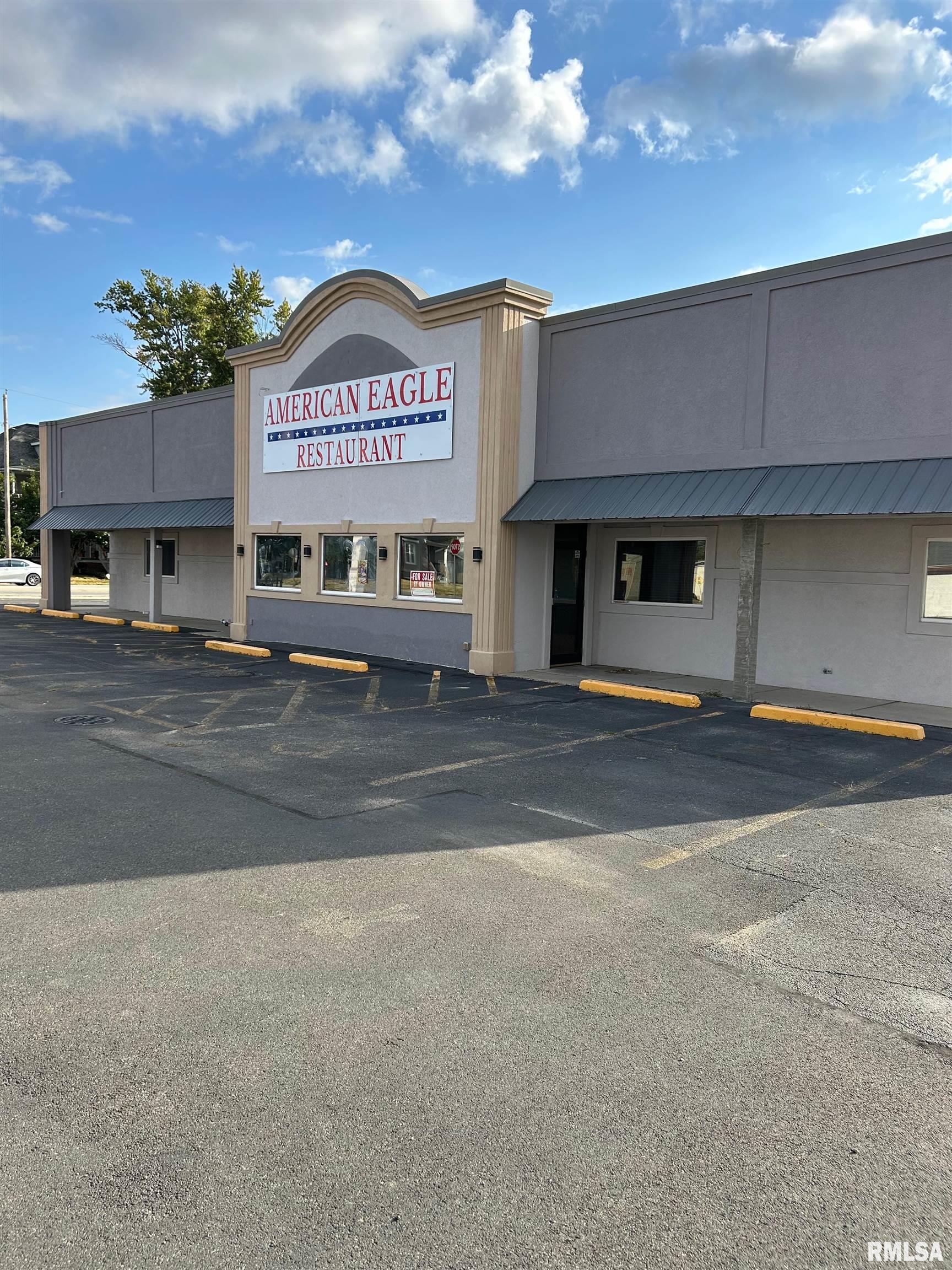 102 PARK Street  Taylorville IL 62568