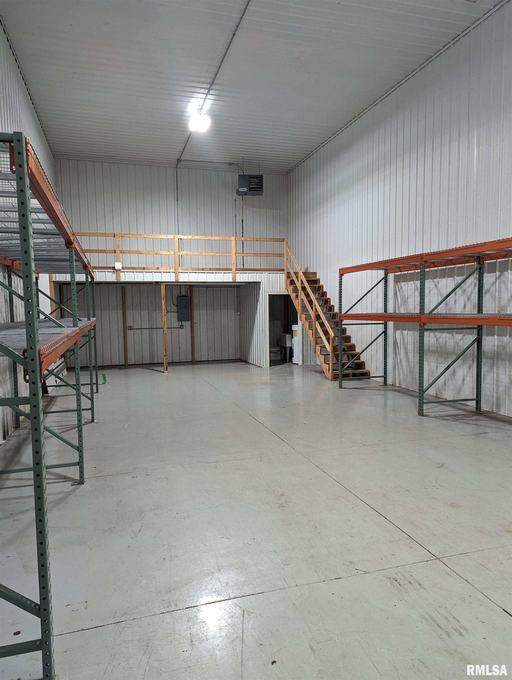 1254 INDEPENDENCE Court 1254 (5) Washington IL 61571