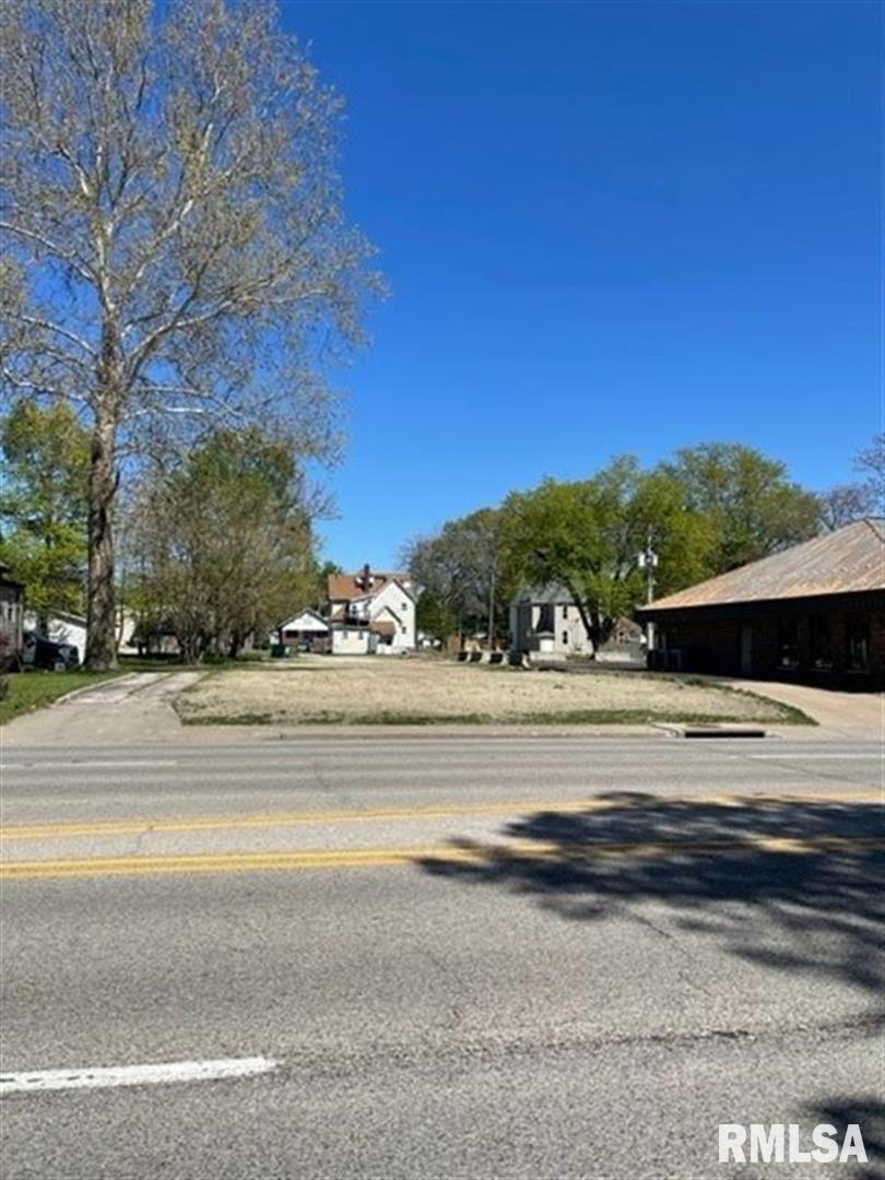 521 LAFAYETTE Street  Macomb IL 61455