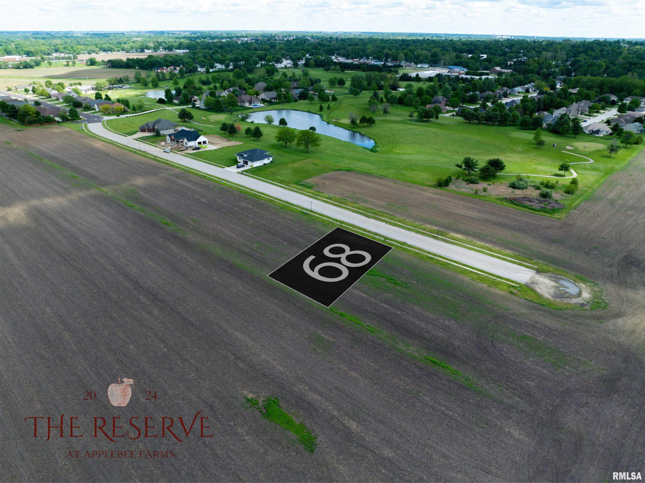 68 Applebee Farms Drive  Jacksonville IL 62650