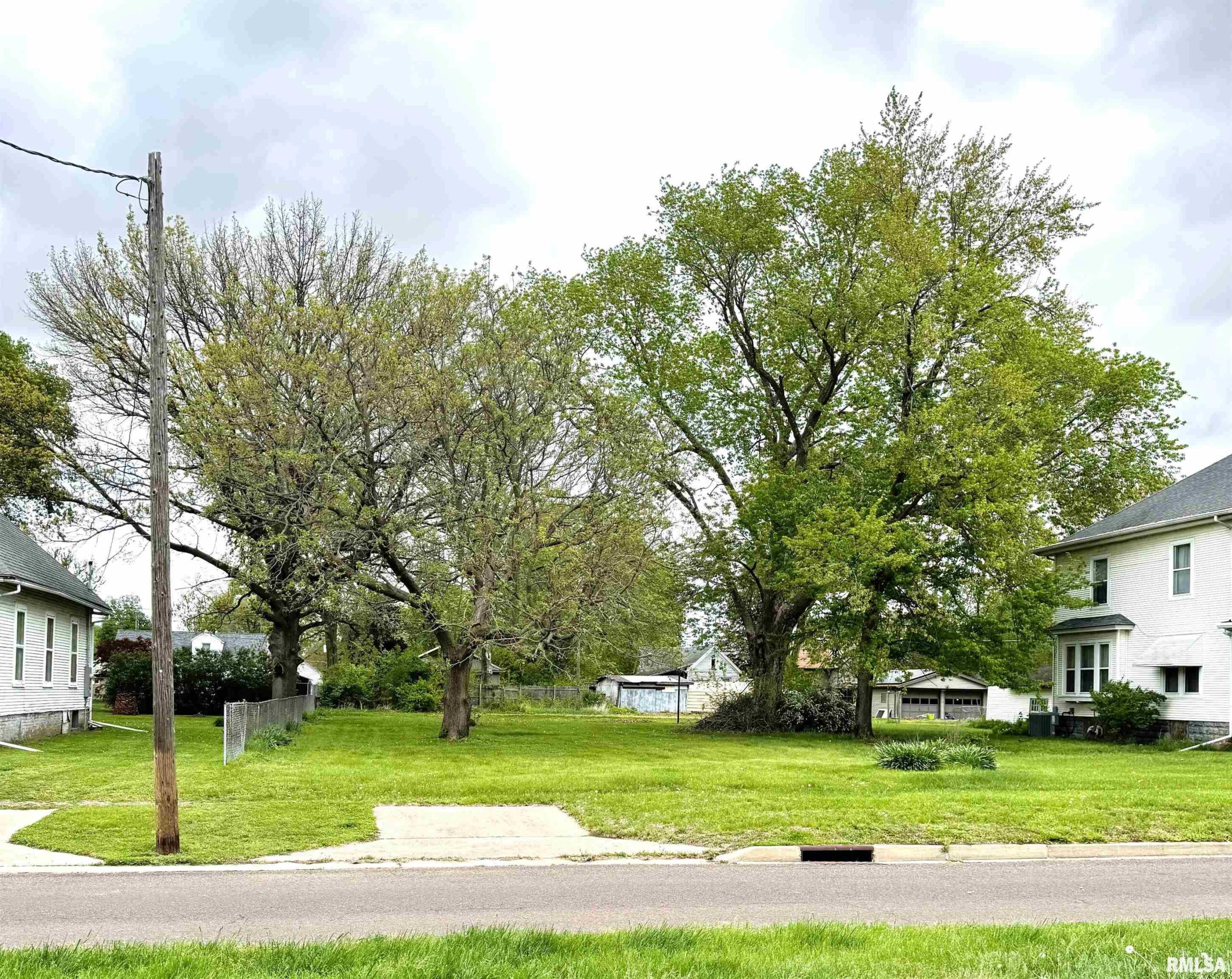 614 MAIN Street  Havana IL 62644