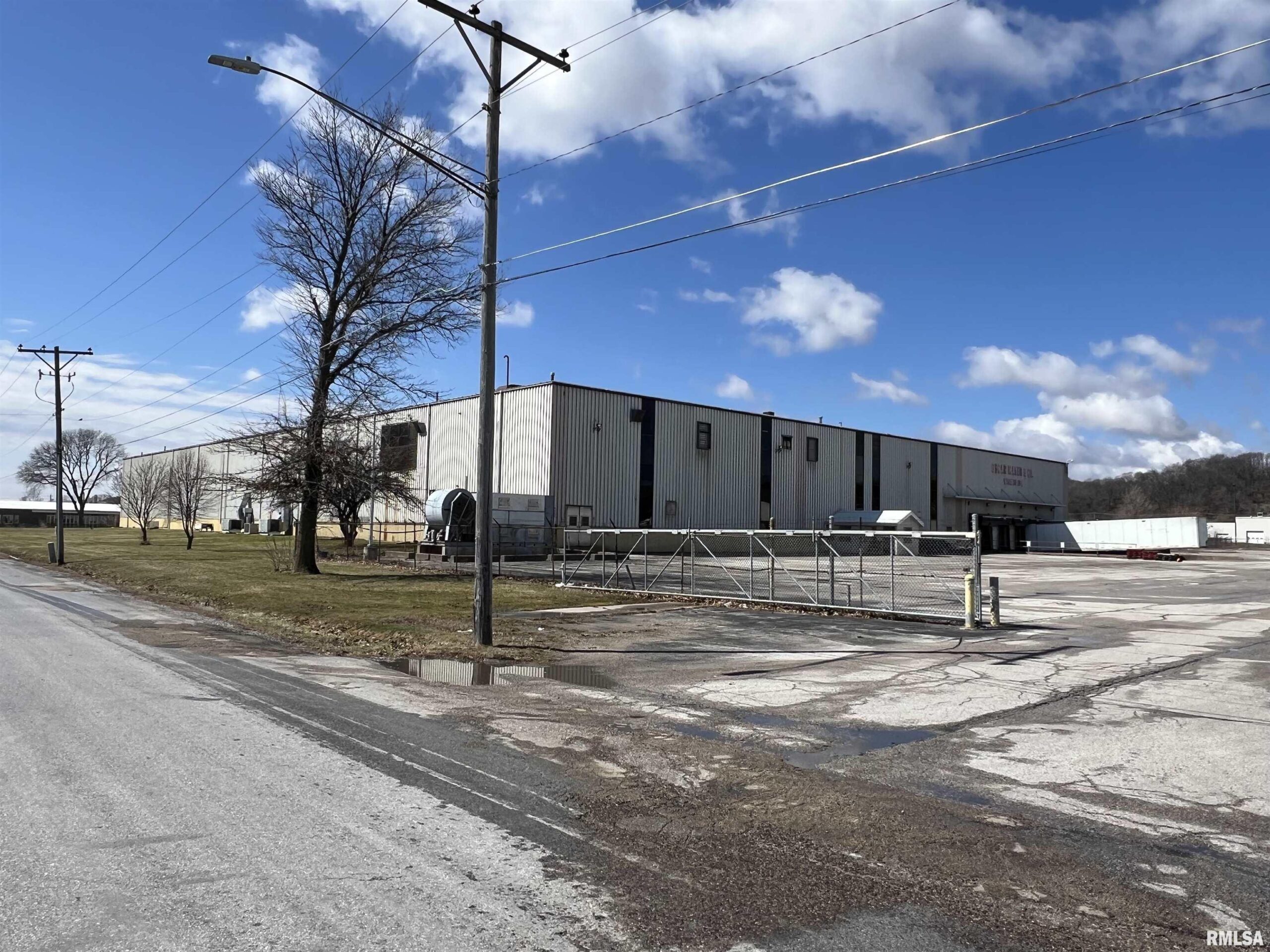 1804 STARK Street  Davenport IA 52801