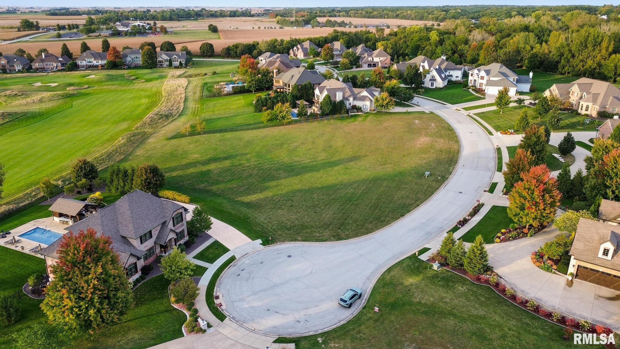 2218 AUGUSTA Drive  Dunlap IL 61525