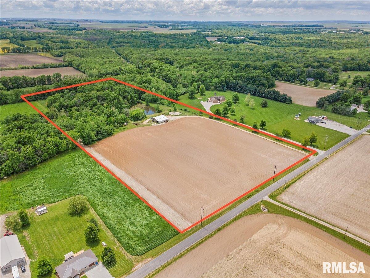 000 1330 N Road  Taylorville IL 62568
