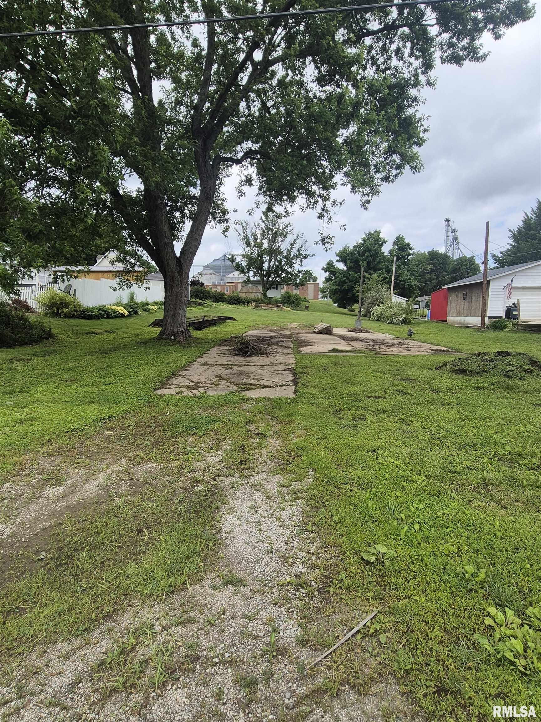 317 MAIN Street  Pleasant Plains IL 62677