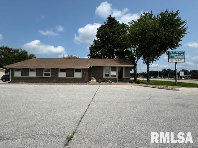 379 AVENUE OF THE CITIES   East Moline IL 61244