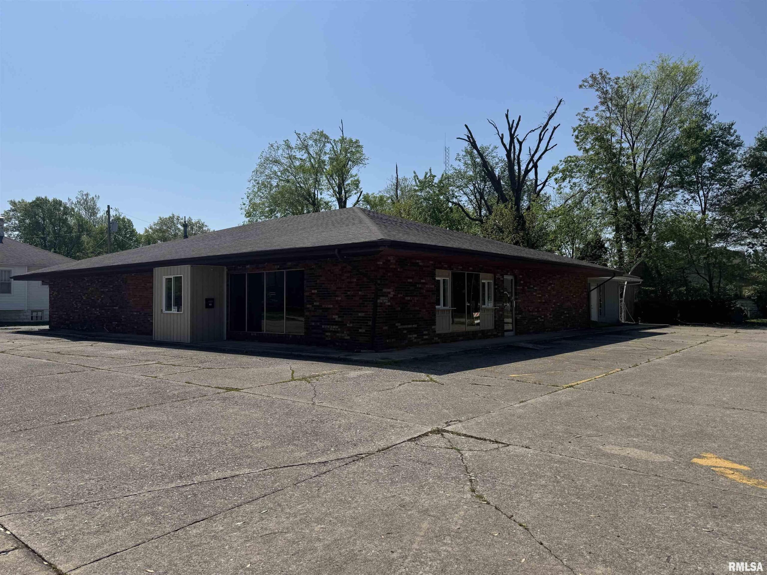 705 POPLAR Street  Centralia IL 62801