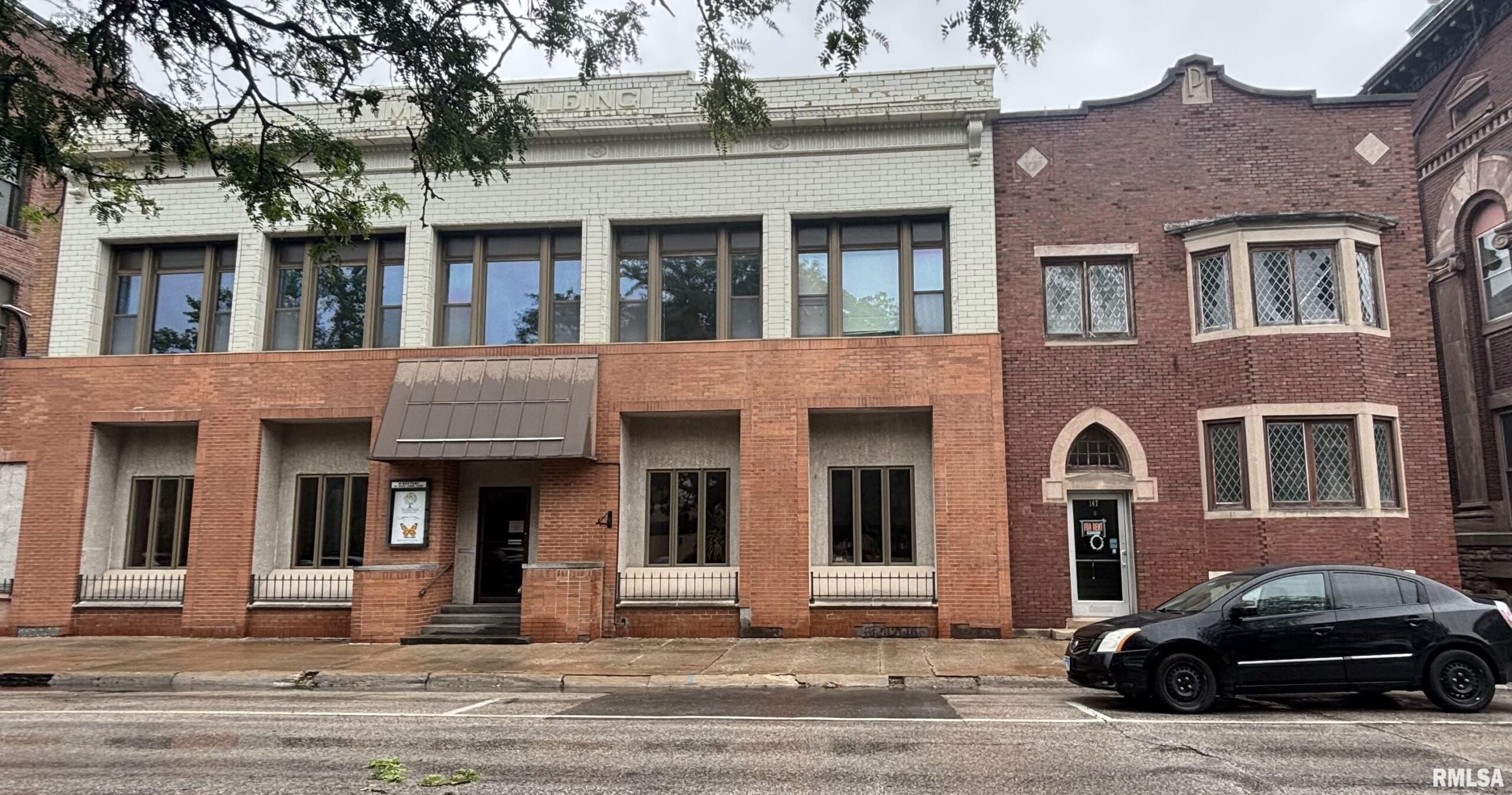 139 CHERRY Street  Galesburg IL 61401