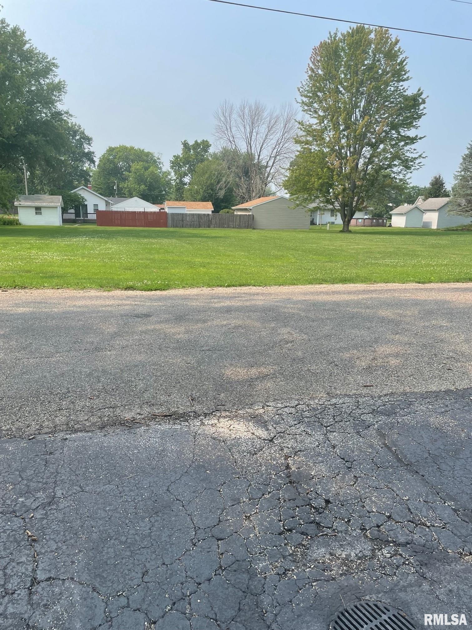 510 ROBERTS Street  Colchester IL 62326