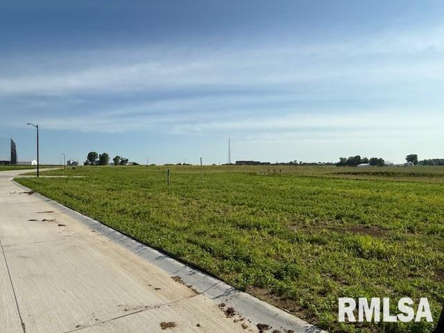 6433 RYAN Road  Bettendorf IA 52722