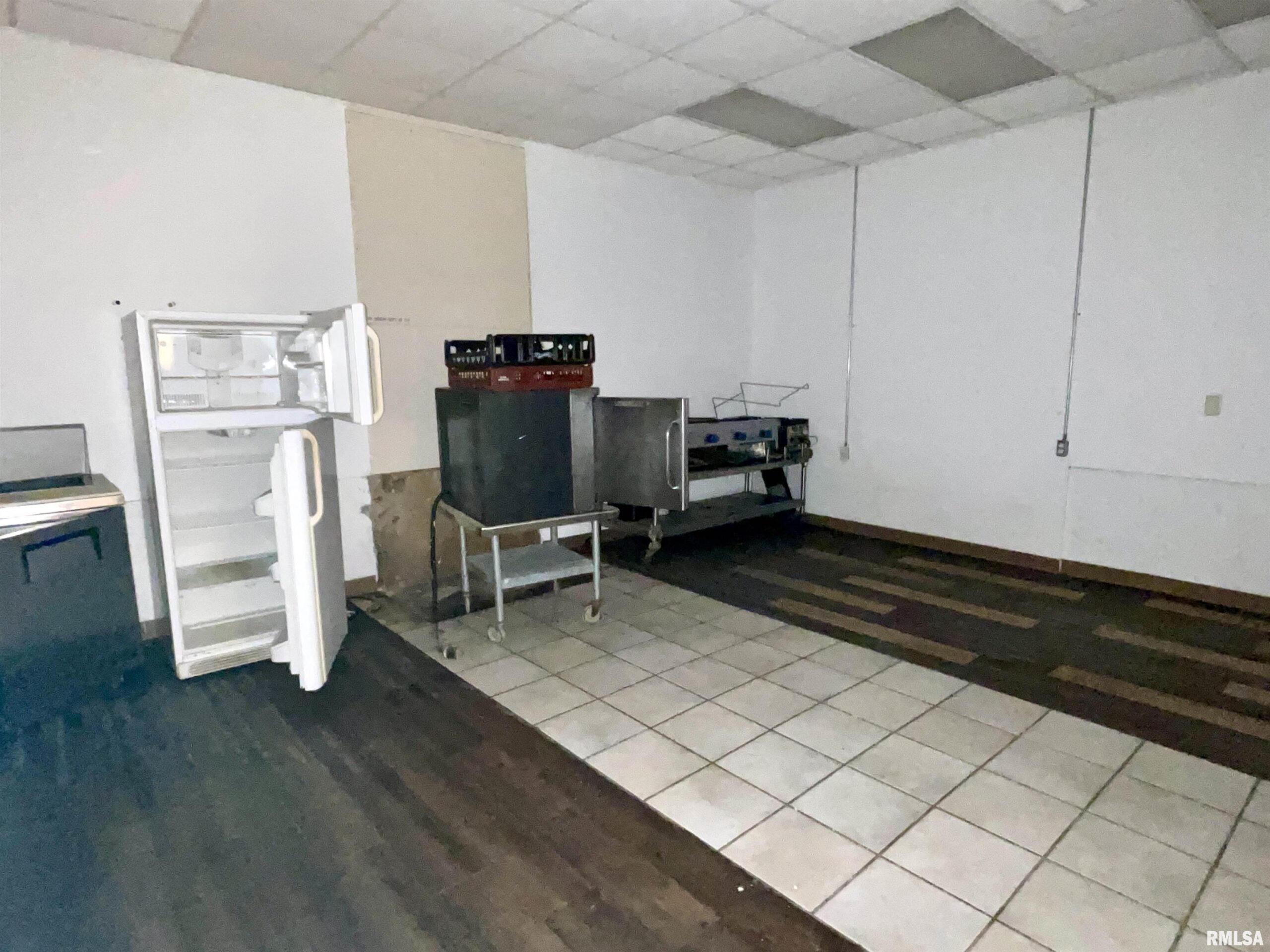 930 2ND Street  Pekin IL 61554
