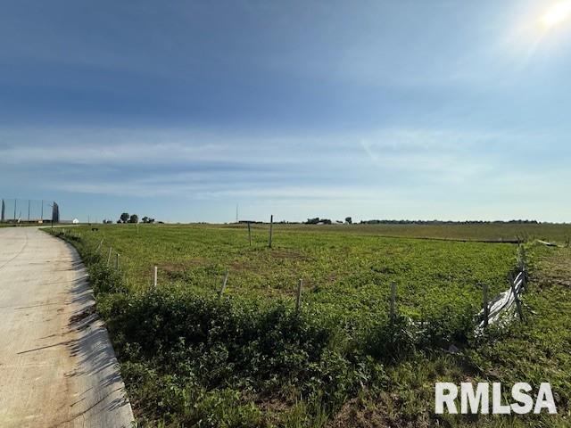6269 MEYER Road  Bettendorf IA 52722