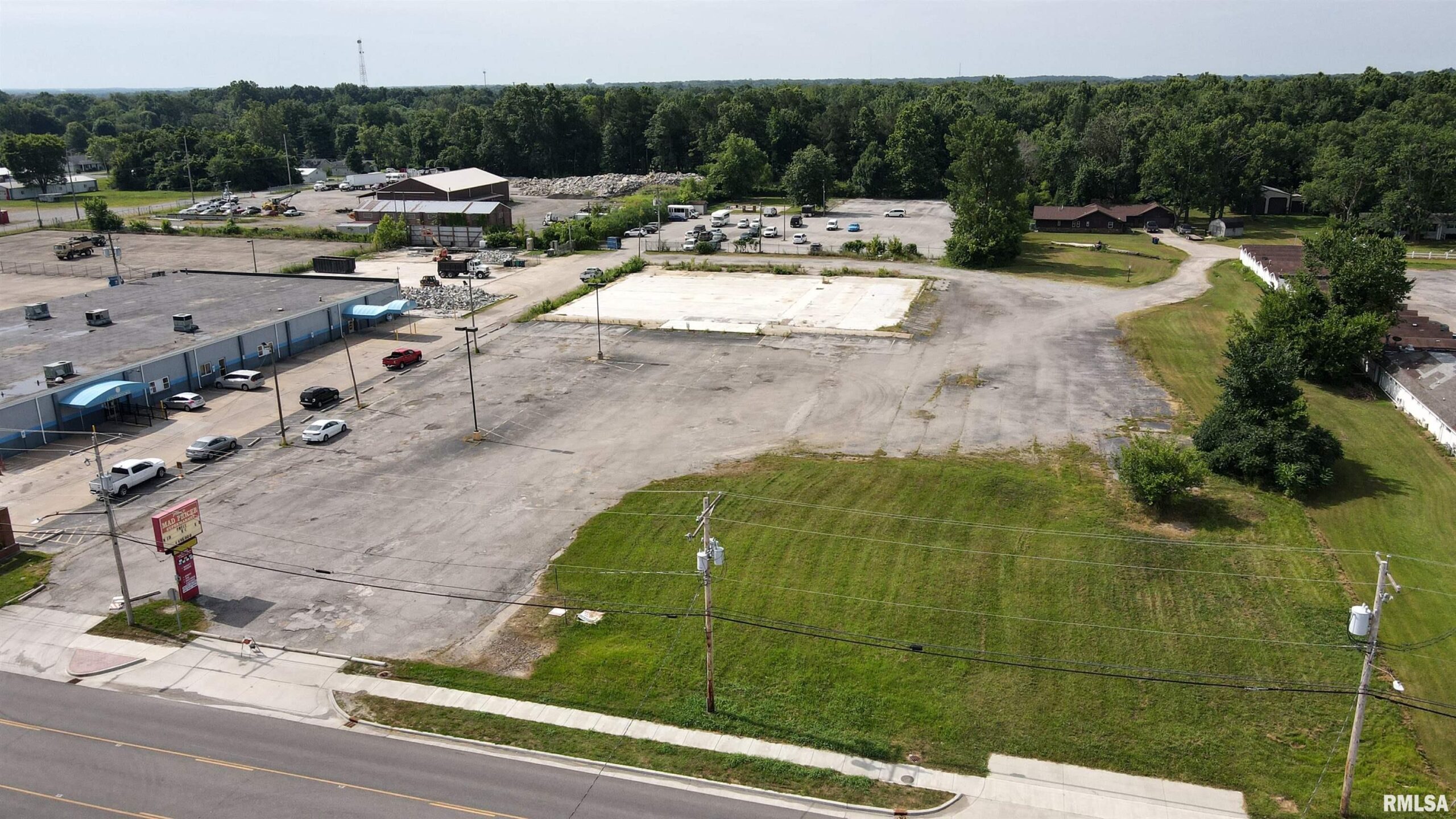 1001 MAIN Street  West Frankfort IL 62896