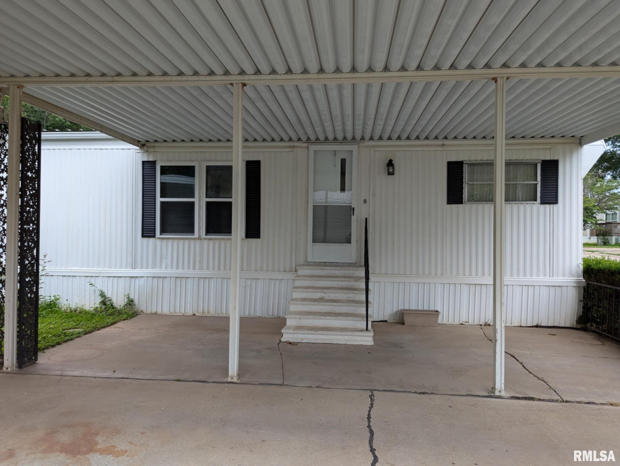 2133 Ennis Lane  Quincy IL 62305