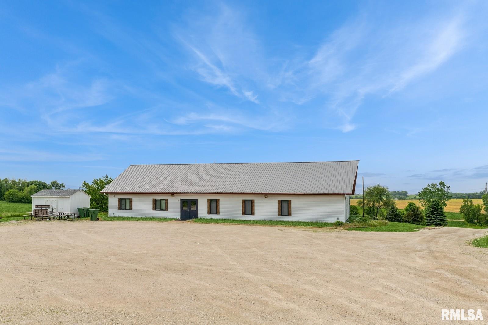 601 Mill Creek Parkway N  Clinton IA 52732