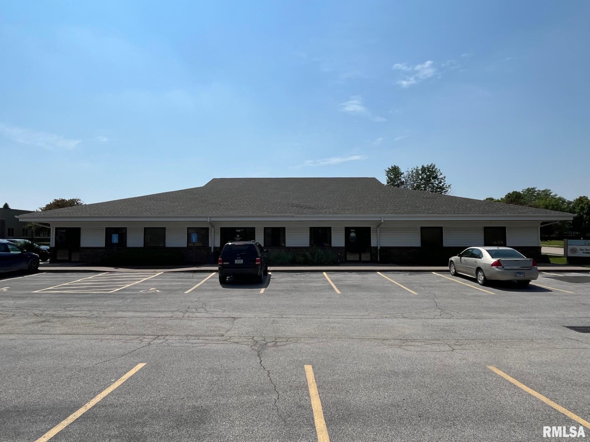 1747-1751 54TH Street  Davenport IA 52807