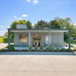 2505 MAPLECREST Road  Bettendorf IA 52722