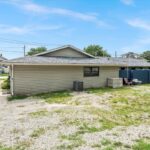 320 WALNUT Street Taylorville IL 62568