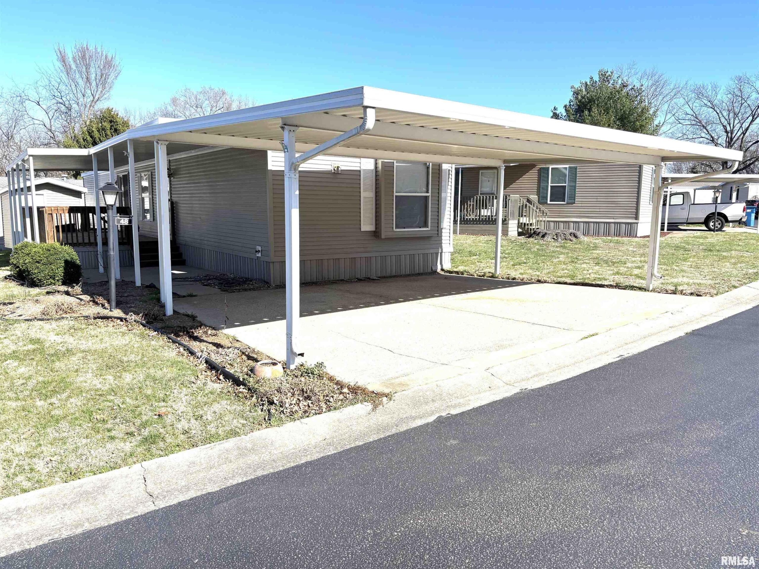1515 LINCOLN Avenue 48 Springfield IL 62702