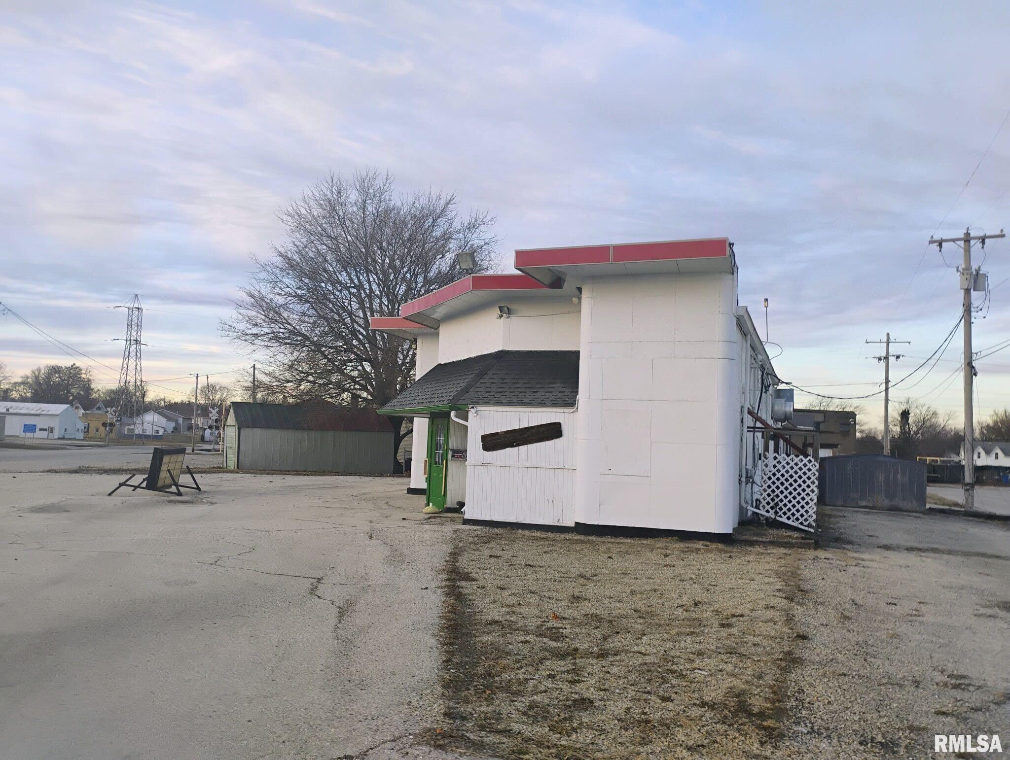 20 CHESTER Street  Galva IL 61434