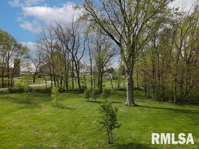 29 DEER RUN Drive  Herrin IL 62948