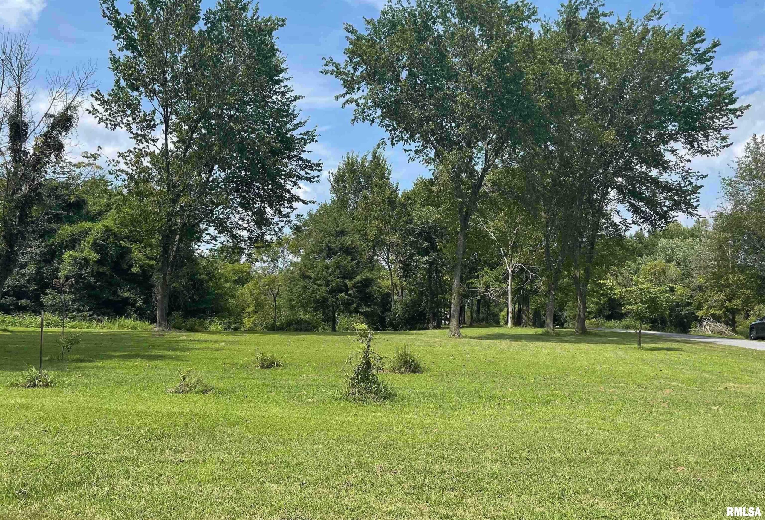 Lots 469-472 IVY Road  Carbondale IL 62901