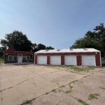 1601 ROCKINGHAM Road  Davenport IA 52802