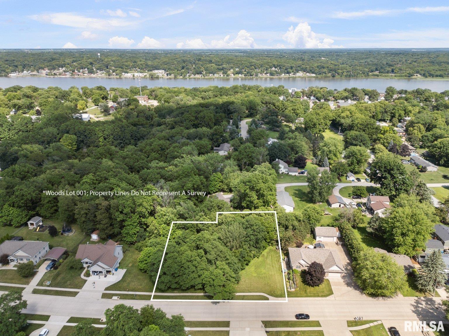 Lot 01 8TH Street  Le Claire IA 52753