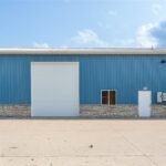 7217 NORTHWEST Boulevard B Davenport IA 52806