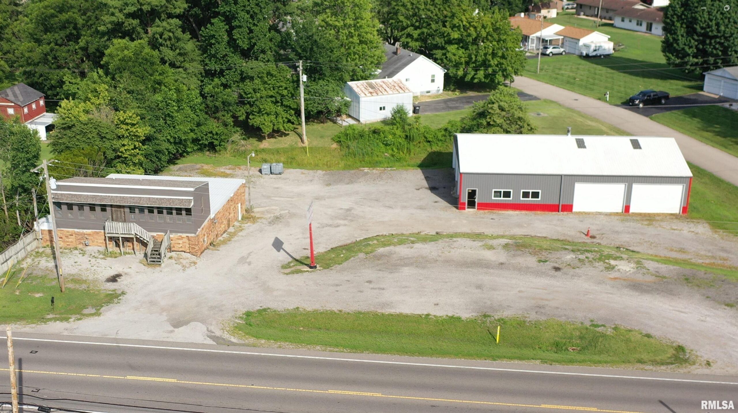 2404 STATE Street  Chester IL 62233