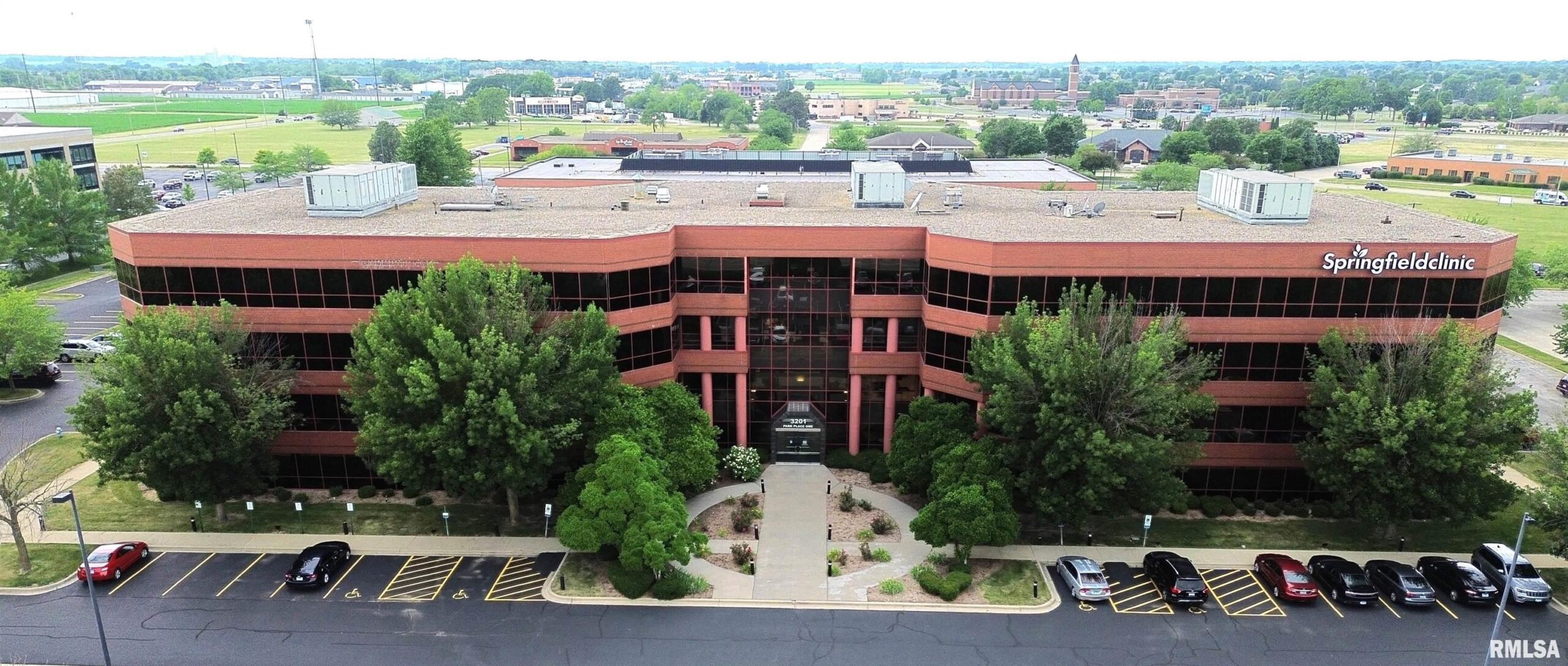 3201 WHITE OAKS Drive 206 Springfield IL 62704